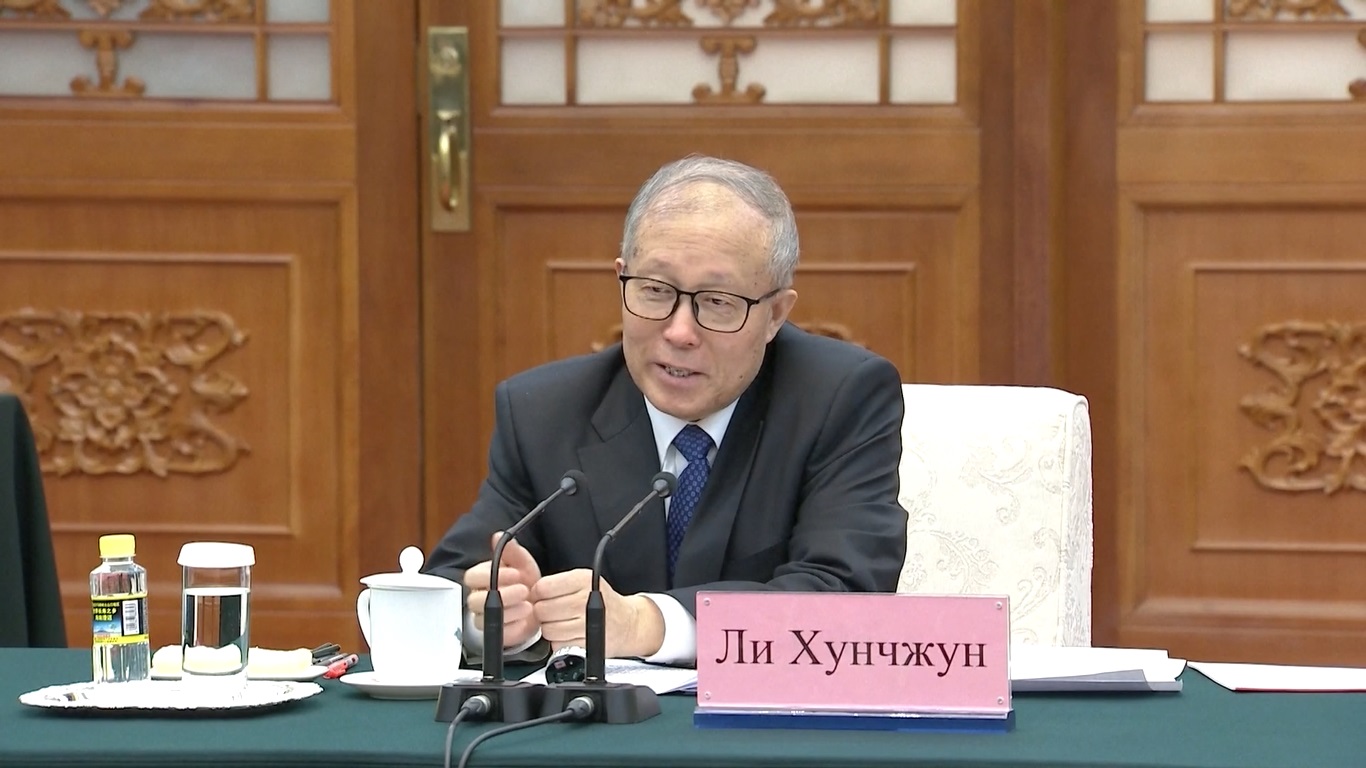 Anggota Parlemen Senior Tiongkok Mendesak Peningkatan Pertukaran Antarmasyarakat dengan Rusia