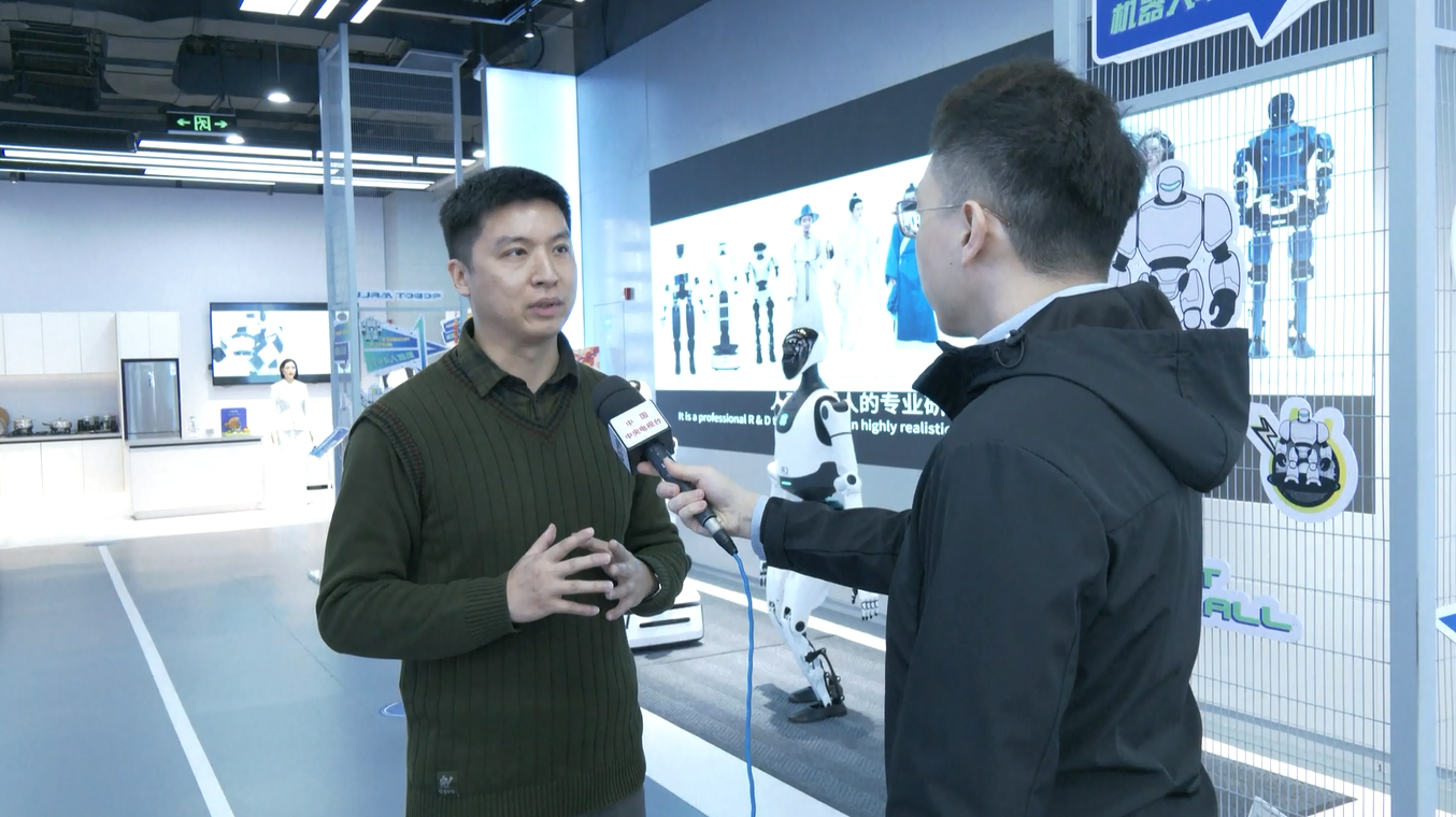 Robot Humanoid semakin Banyak Diaplikasikan di Rumah Sakit dan Pabrik di Tiongkok