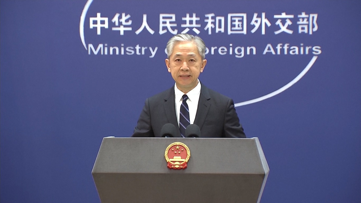 Kementerian Luar Negeri Tiongkok telah menginstruksikan misi diplomatik yang relevan untuk mencari dan menyelamatkan orang-orang yang hilang dengan upaya habis-habisan