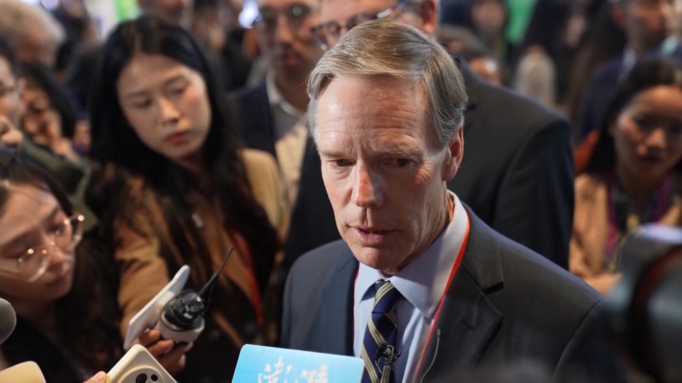 Duta Besar AS untuk Tiongkok menegaskan kembali hubungan ekonomi dan perdagangan Amerika Serikat yang sangat penting dengan Tiongkok