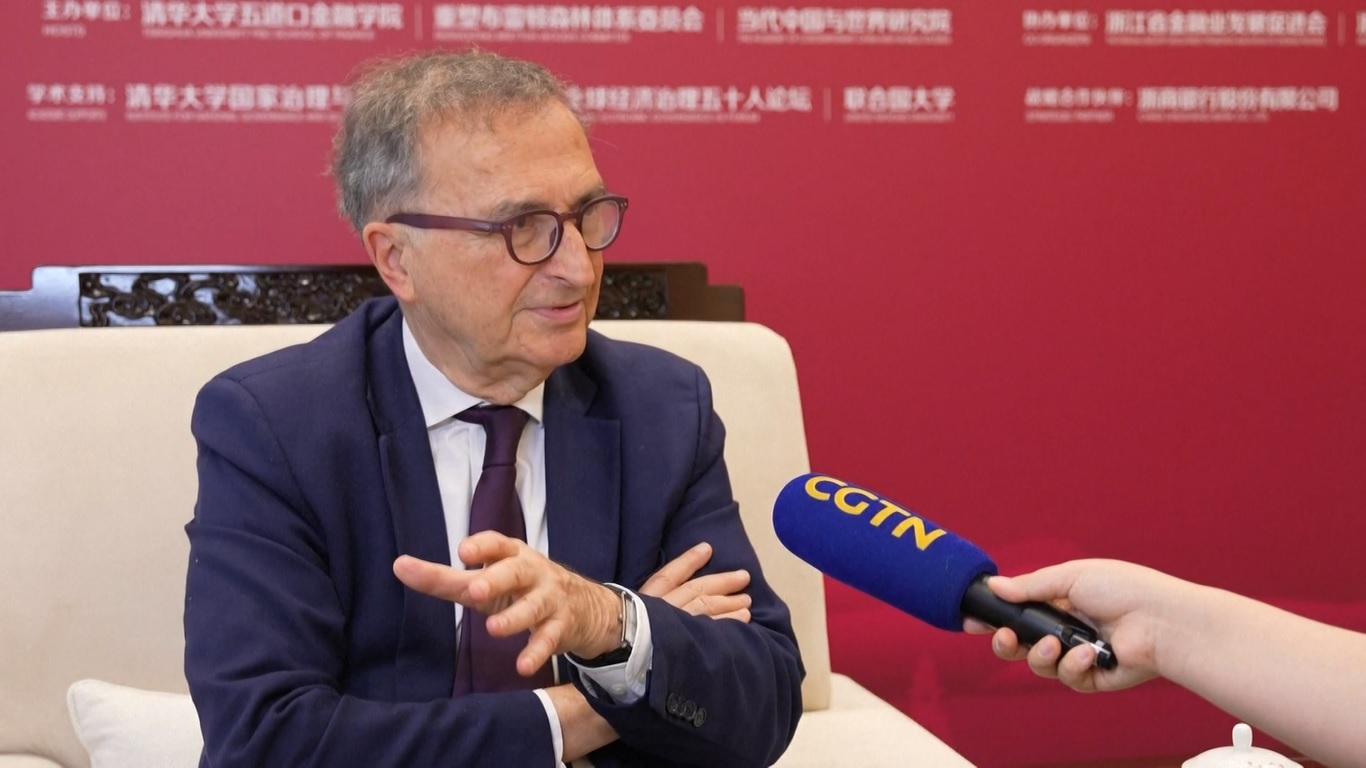 Dalam pandangan de Boissieu