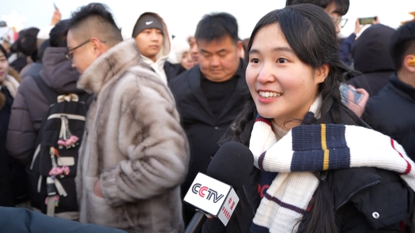 Upacara tersebut juga menginspirasi para profesional muda untuk berkontribusi pada pembangunan nasional