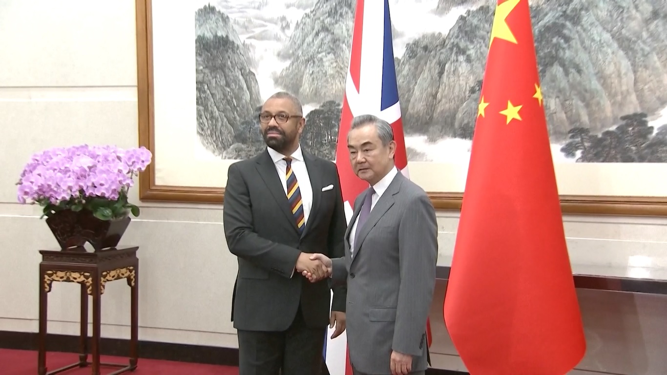 Kedua belah pihak bertukar pandangan mengenai krisis Ukraina dan isu nuklir Semenanjung Korea