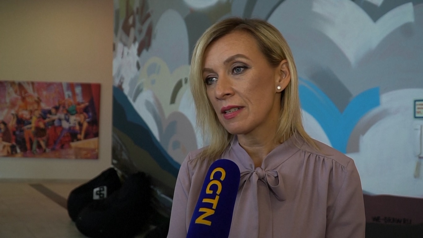 Zakharova menekankan bahwa organisasi regional akan menjadi kontributor penting bagi kemunculan dunia multipolar tersebut