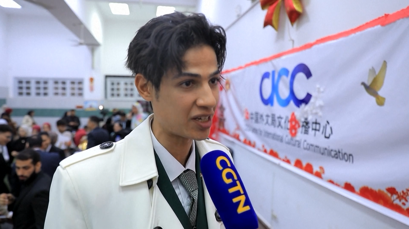 Para Pelajar Mesir Mengeksplorasi Kearifan Kuno dan Nilai-nilai Bersama dalam Kontes Peribahasa Tiongkok