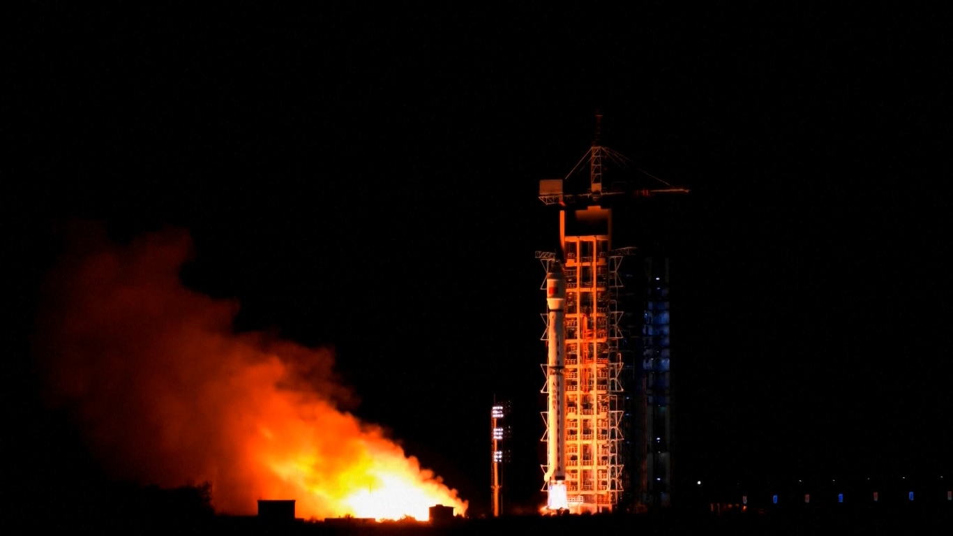 Satelit ini akan digunakan di berbagai bidang