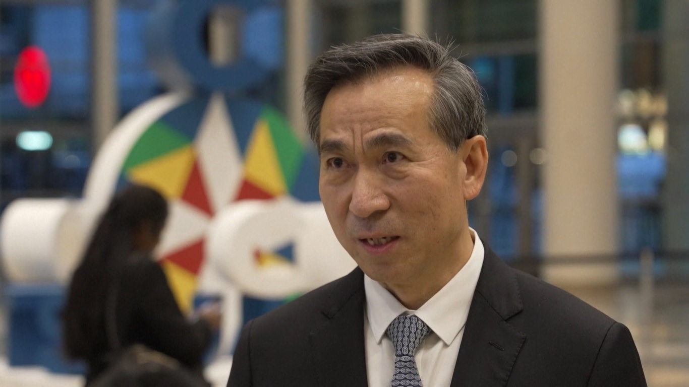 Berbicara pada dialog tingkat tinggi tentang rantai pasokan di CEO Summit