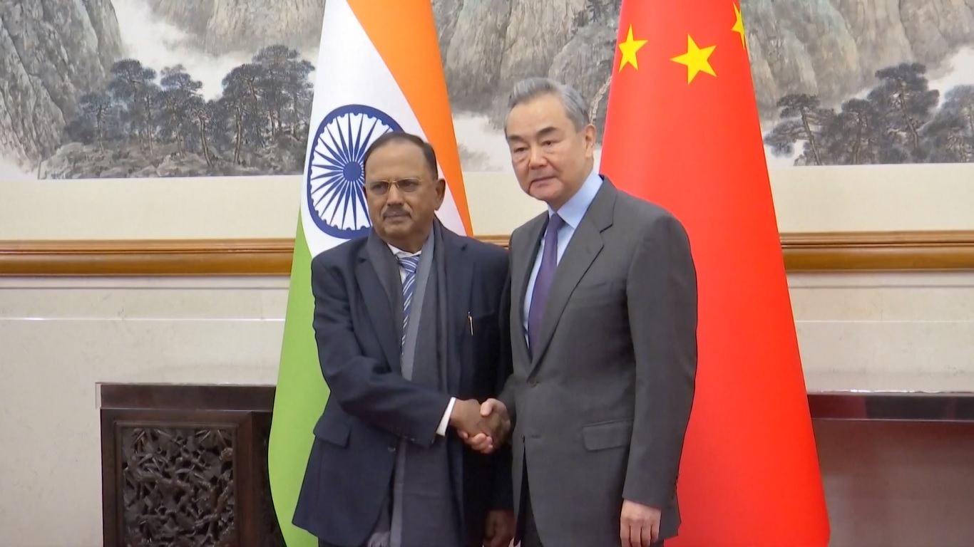 Kedua belah pihak menekankan pentingnya hubungan Tiongkok-India yang stabil