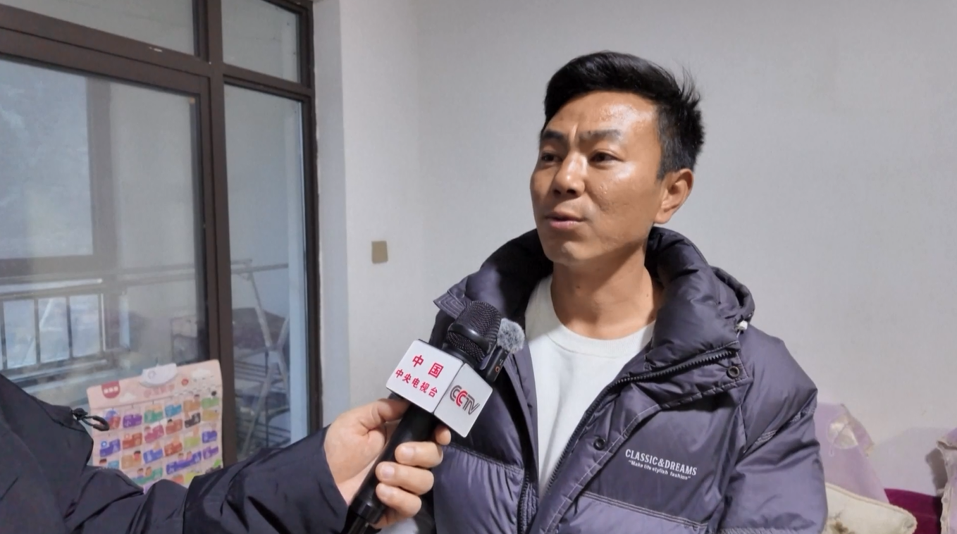 Warga Desa di Gansu Direlokasi untuk Hindari Potensi Tanah Longsor