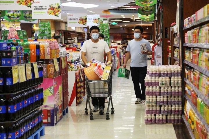 Sektor barang konsumen bergerak cepat (fast-moving consumer goods/FMCG) Tiongkok menunjukkan kinerja yang tangguh di tengah dampak COVID-19