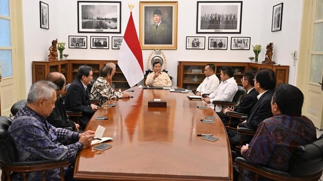 Dalam suasana yang hangat dan produktif