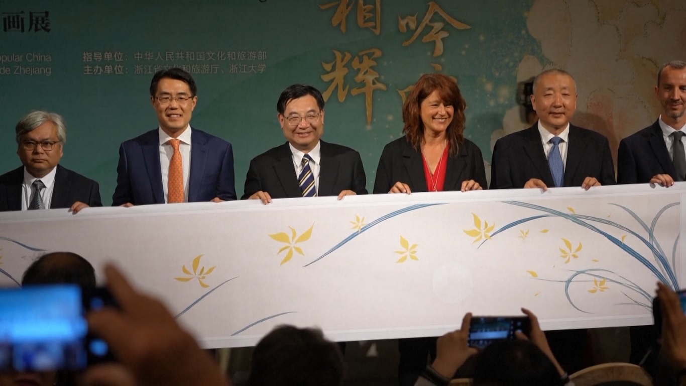 Pameran yang digelar selama tiga hari sejak Rabu (29/3) lalu itu memamerkan hampir 100 lukisan dari Dinasti Song (960-1279)