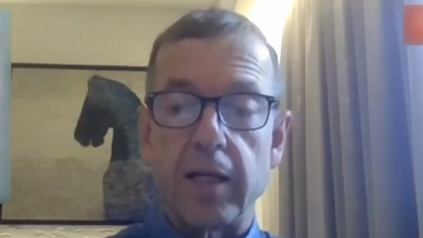 Komisi Eropa mengumumkan pada hari Jum'at (4/10) lalu bahwa mereka telah meloloskan pemungutan suara untuk mengenakan tarif tambahan pada BEV Tiongkok