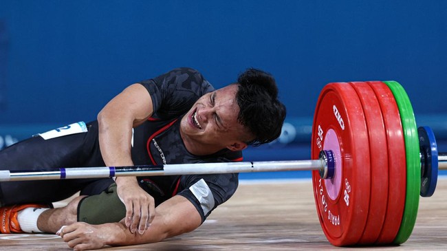 Rizki Juniansyah mengaku sempat deg-degan melihat kekuatan lifter Tiongkok yang juga rivalnya