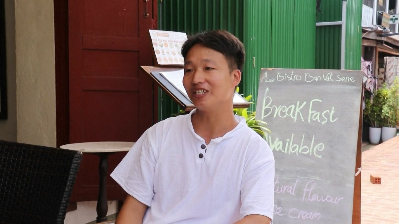 Banyak warga Tiongkok yang telah mengunjungi atau berencana untuk mengunjungi Laos