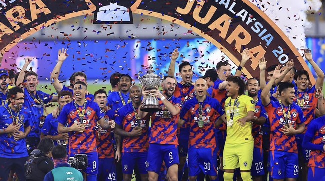 Bek Timnas Indonesia Jordi Amat terus meraih sukses bersama Johor Darul Ta'zim (JDT) setelah menjadi juara Piala Malaysia 2023 dengan mengalahkan Terengganu FC di Stadion Bukit Jalil