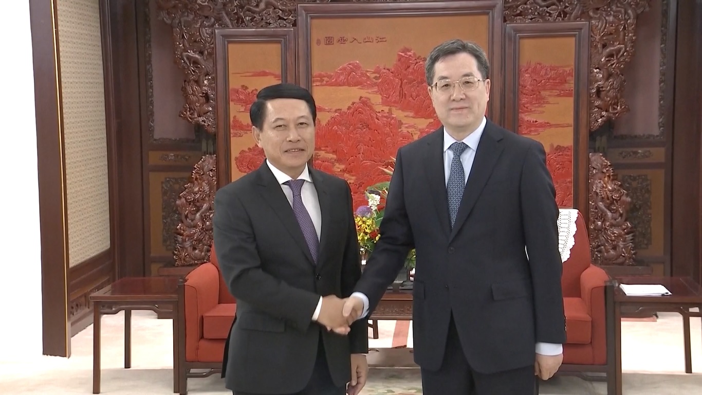 Di bawah arahan strategis kedua kepala negara