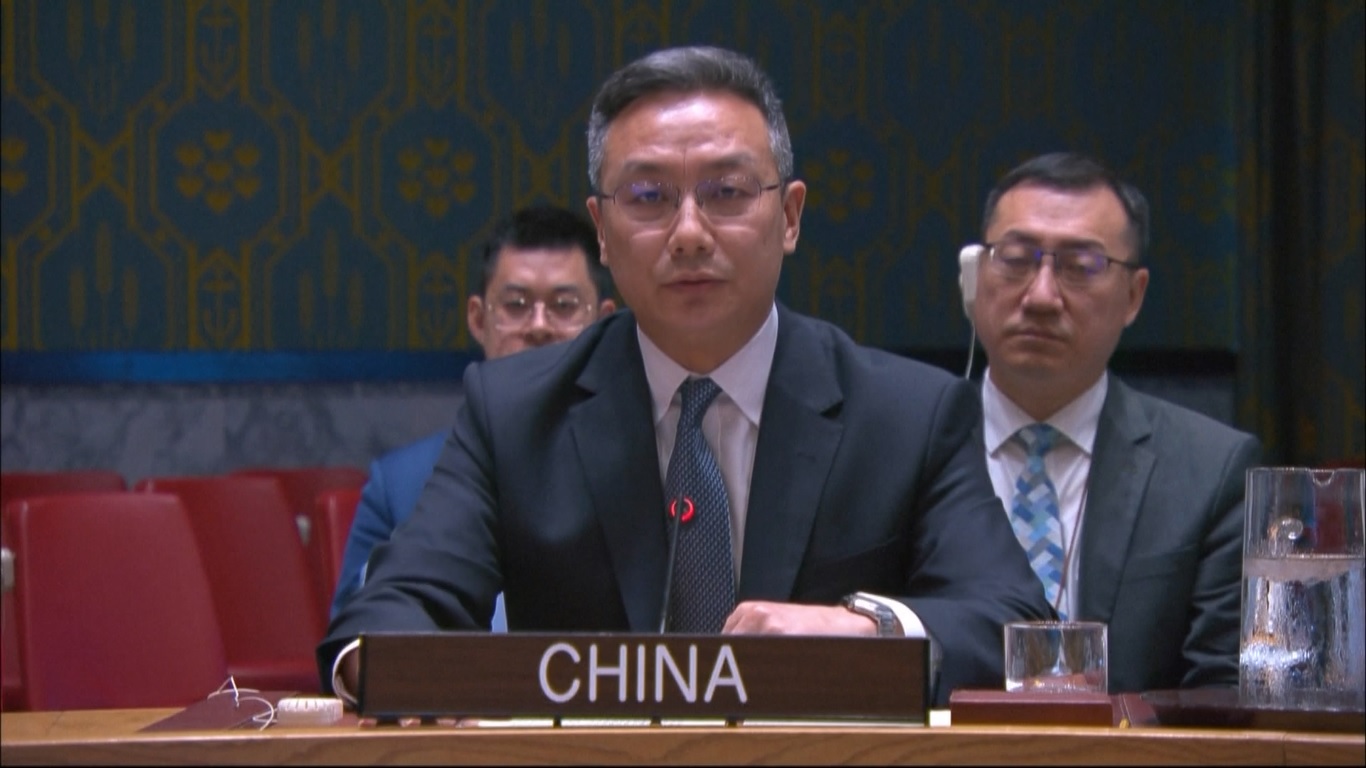 Ia menekankan bahwa warga sipil dan fasilitas sipil tidak boleh menjadi sasaran operasi militer dalam keadaan apa pun