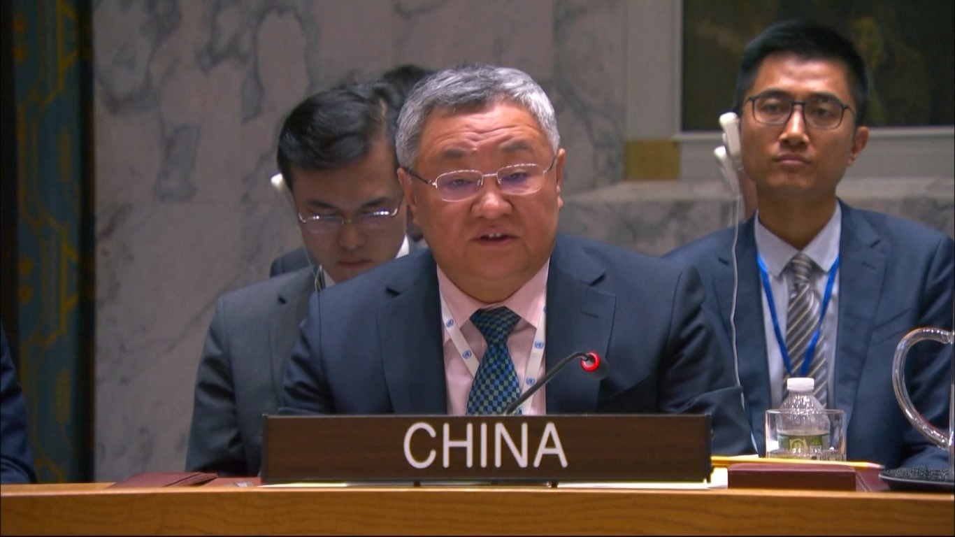 Operasi pemeliharaan perdamaian dan misi politik khusus merupakan alat penting bagi Dewan Keamanan untuk menjaga perdamaian dan keamanan internasional