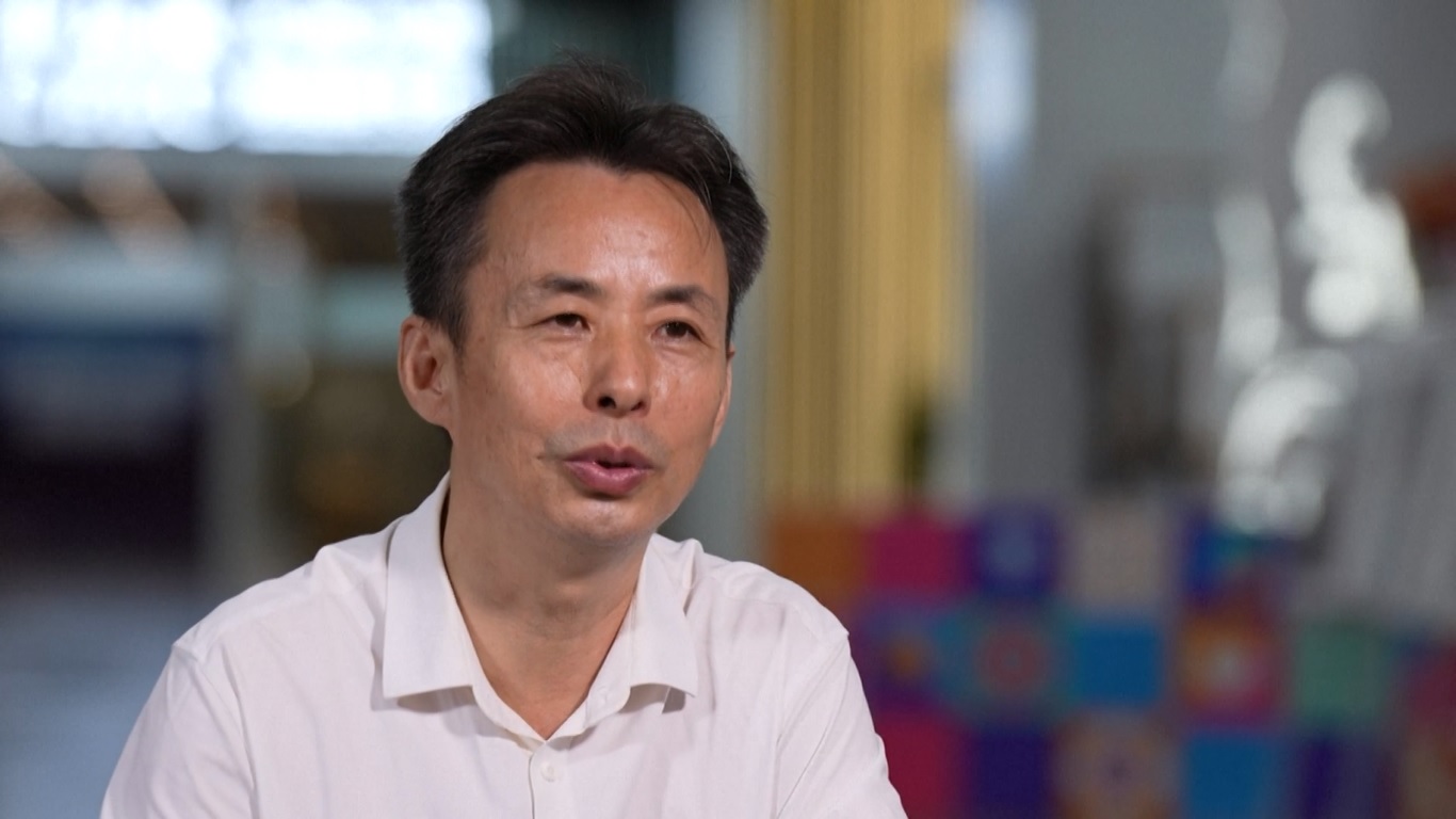 Kota yang ditunjuk sebagai zona percontohan untuk kerja sama Tiongkok-CEEC itu berkomitmen untuk mengimpor barang senilai 10 miliar dolar AS dari wilayah tersebut