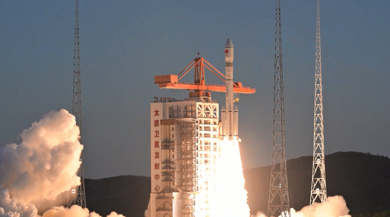 Tiongkok Meluncurkan Kelompok Satelit Baru untuk Konstelasi Komersial