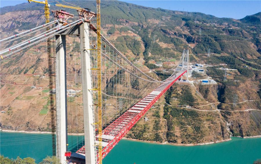 Jembatan dan jalan mengubah mata pencaharian masyarakat