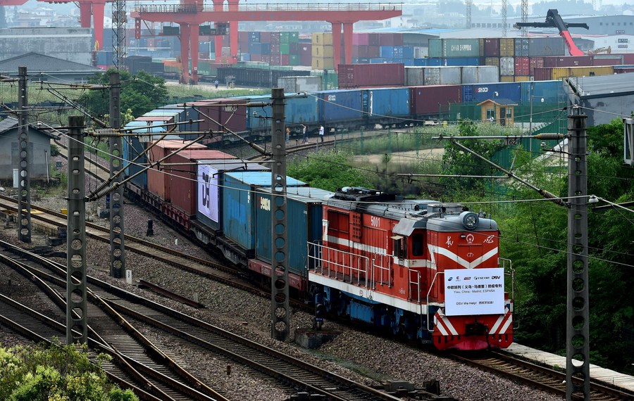Perjalanan ini menandai tonggak penting
