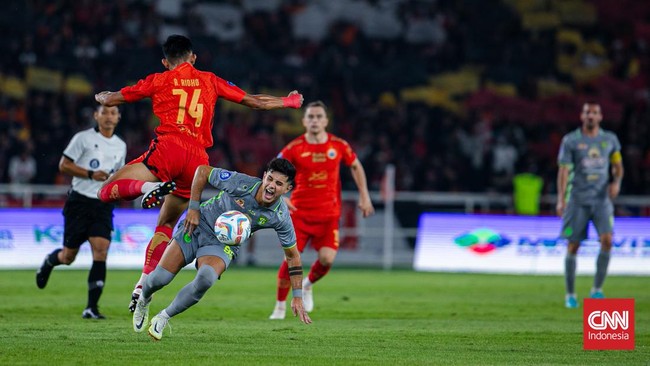 Persija Jakarta akan menjamu Arema FC dalam lanjutan Liga 1 2023/2024 di Stadion Patriot