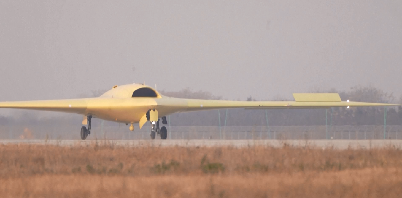 Drone CH-7 Buatan Tiongkok yang Mampu Terbang di Ketinggian dan Kecepatan Tinggi Berhasil Selesaikan Penerbangan Perdananya