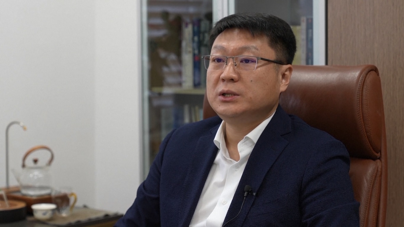 Stasiun penukaran baterai itu melayani kendaraan listrik komersial kecil seperti truk ringan