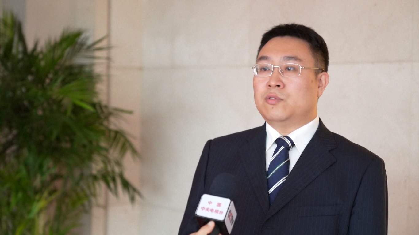 Menurut analis resmi