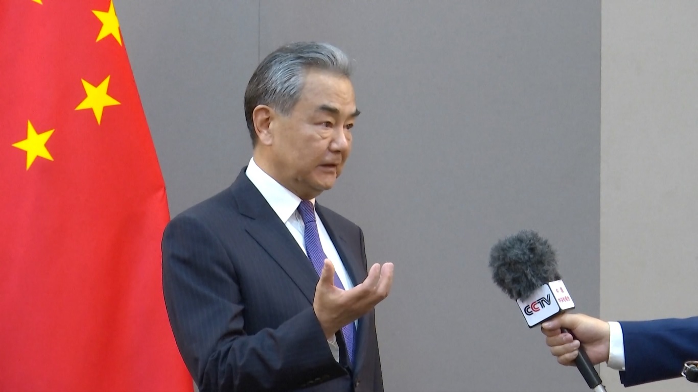 Presiden Tiongkok dan mitranya dari Peru