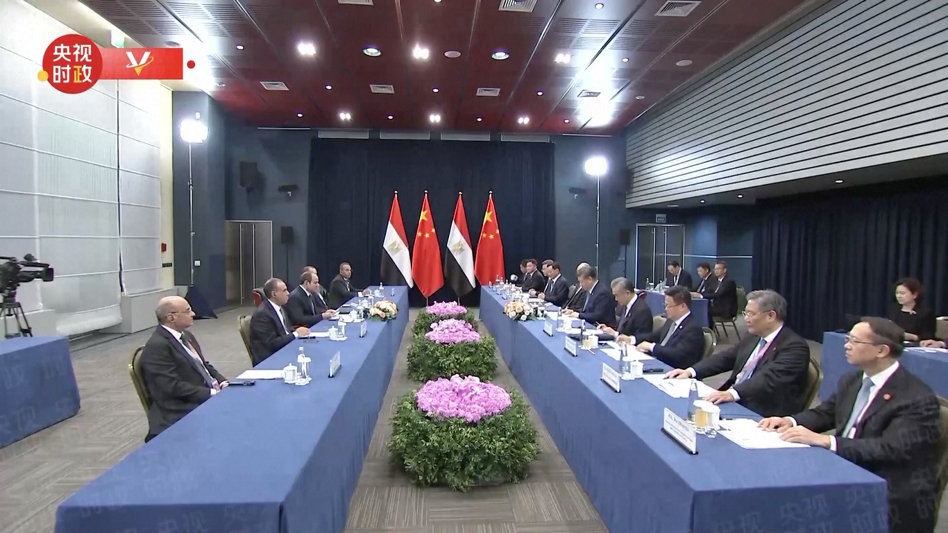 Xi menyampaikan pernyataan tersebut saat bertemu dengan Presiden Mesir