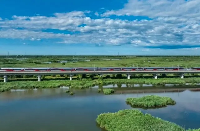 Peringati 10 Tahun Operasi, Jalur Kereta Cepat Harbin-Qiqihar Angkut Lebih dari 100 Juta Penumpang