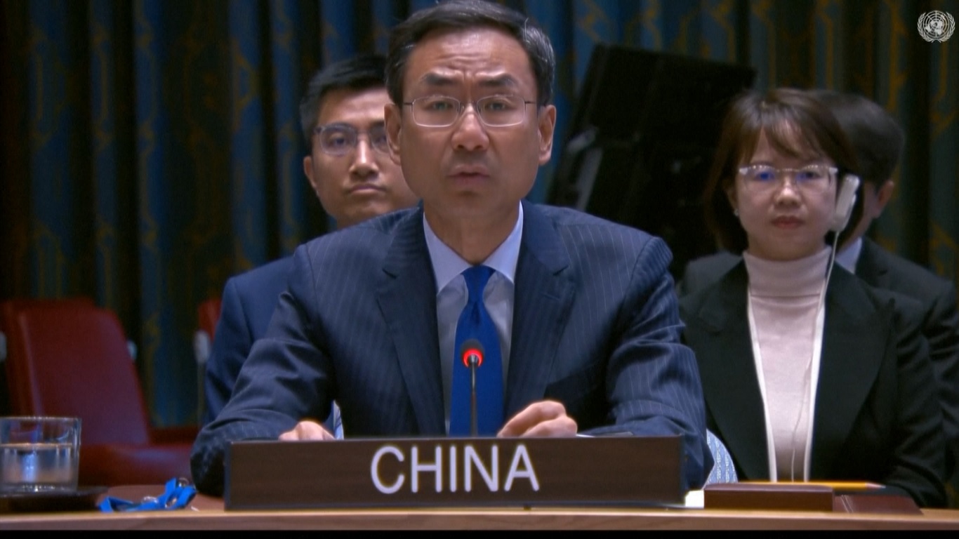 Ia juga menyoroti lambatnya kemajuan dalam reformasi pedesaan yang komprehensif