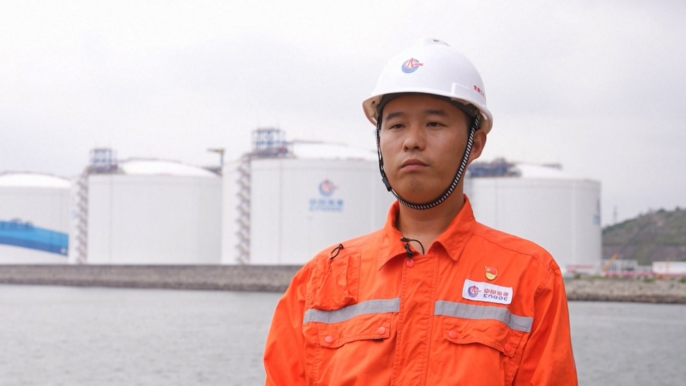 Proyek Pelabuhan Energi Hijau Jinwan merupakan salah satu proyek tangki penyimpanan LNG dengan kondisi geologis paling rumit dan desain seismik paling sulit di Tiongkok