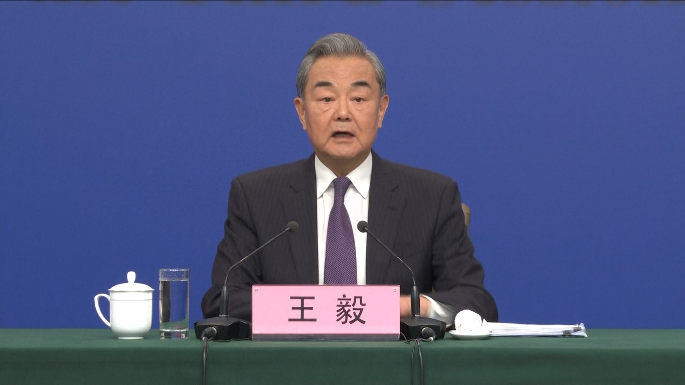 Ia mencatat bahwa situasi internasional masih penuh dengan tantangan pada tahun 2025