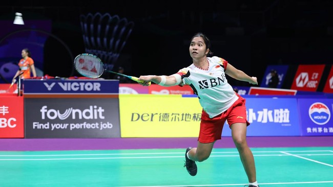 Tiongkok juara Uber Cup 2024 setelah Ester Nurumi Tri Wardoyo kalah dari He Bing Jiao di Hi Tech Zone Sports Centre