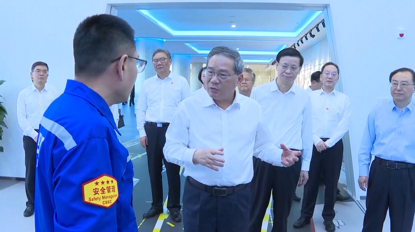 Perdana Menteri Tiongkok Serukan Percepatan Pembangunan Sistem Industri Modern