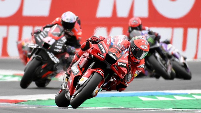 Balapan MotoGP Belanda 2023 di Sirkuit Assen bisa disaksikan lewat siaran langsung pada Minggu (25/6) malam ini Berikut jadwal siaran langsung MotoGP Belanda 2023