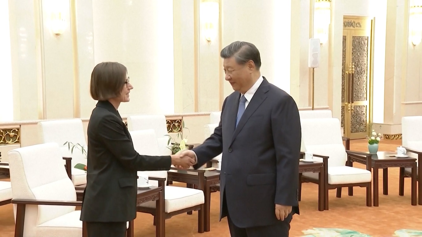 Xi memuji pekerjaan efektif yang dilakukan oleh ICRC di bidang kemanusiaan internasional selama 160 tahun terakhir sejak pendiriannya