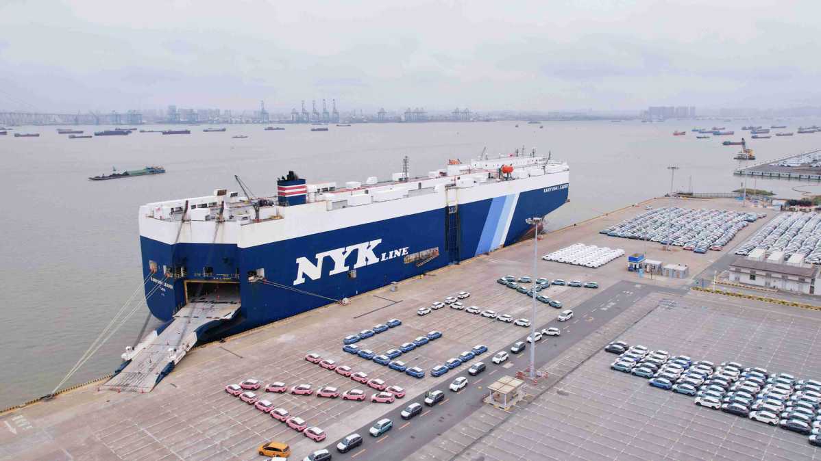 Menurut pejabat pemerintah dan pengamat pasar Kota Shanghai dan Beijing serta provinsi Guangdong Jiangsu Zhejiang dan Shandong yang merupakan pusat kekuatan ekspor utama Tiongkok masing-masing memiliki nilai total impor dan ekspor melebihi 1 triliun yuan ($13929 miliar) dalam lima bulan pertama 2023