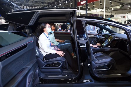 Insentif Kebijakan ditetapkan Untuk Mempertahankan Ledakan NEV Tiongkok