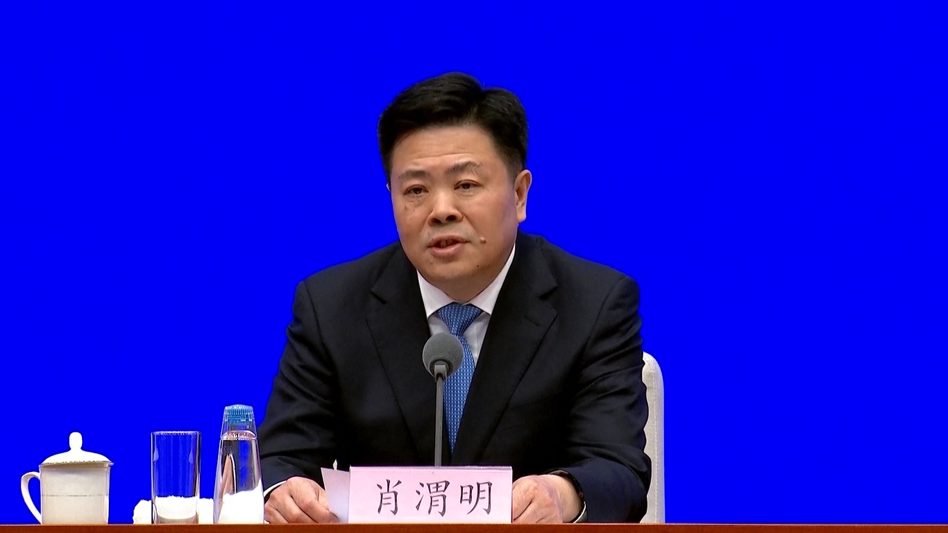 Pemerintah pusat baru-baru ini meluncurkan serangkaian pedoman yang menargetkan berbagai masalah yang paling mendesak dan nyata yang memengaruhi mata pencaharian masyarakat