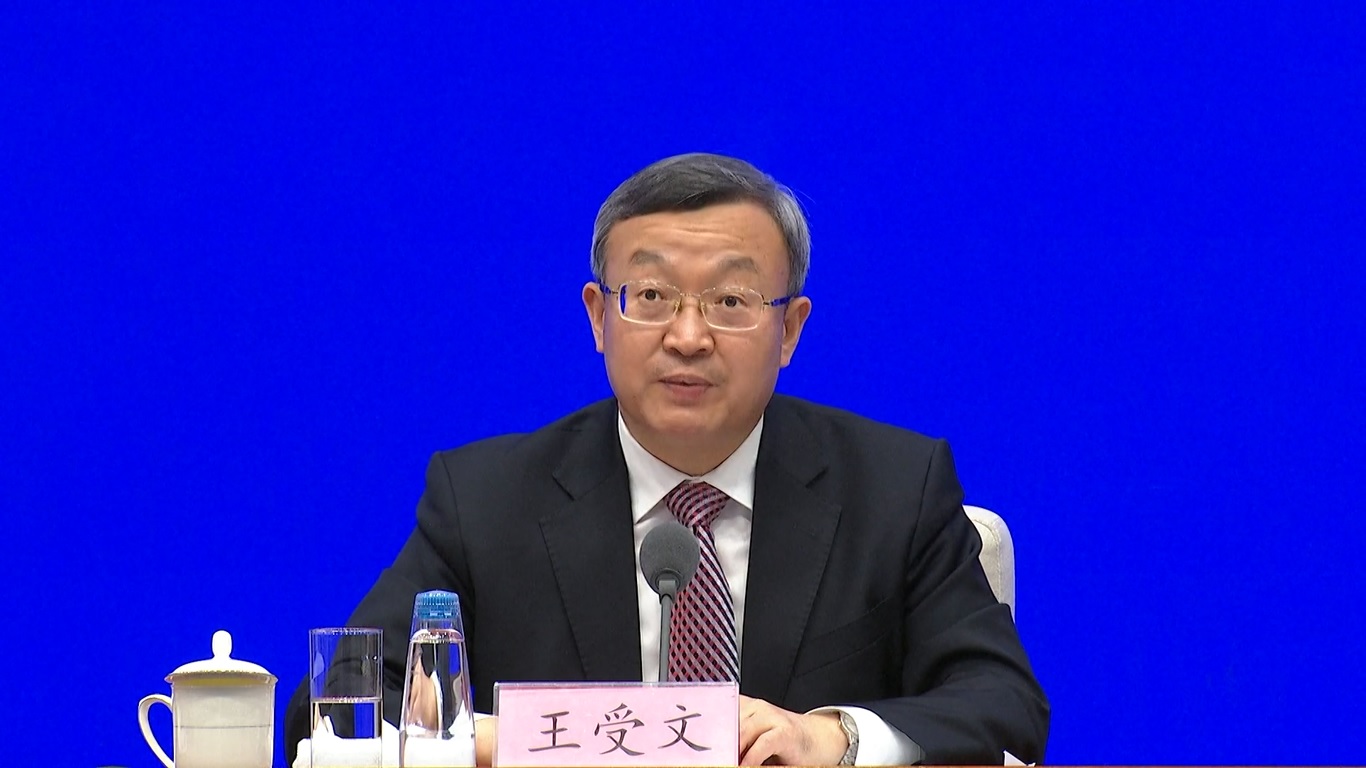 Volume impor dan ekspor e-commerce lintas batas juga mencapai rekor tertinggi sebesar 2