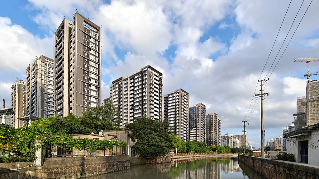 Pasar perumahan Tiongkok baru-baru ini mengalami serangkaian perubahan kebijakan yang kuat yang menurut para analis akan menyebabkan rebound bertahap di sektor ini dalam beberapa bulan mendatang