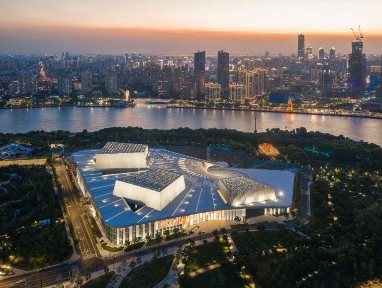 Opini: Dunia Takjub! Tiongkok Bangun Gedung Opera Futuristik Raksasa, Kecanggihannya Mengalahkan Ikon Arsitektur AS & Barat?