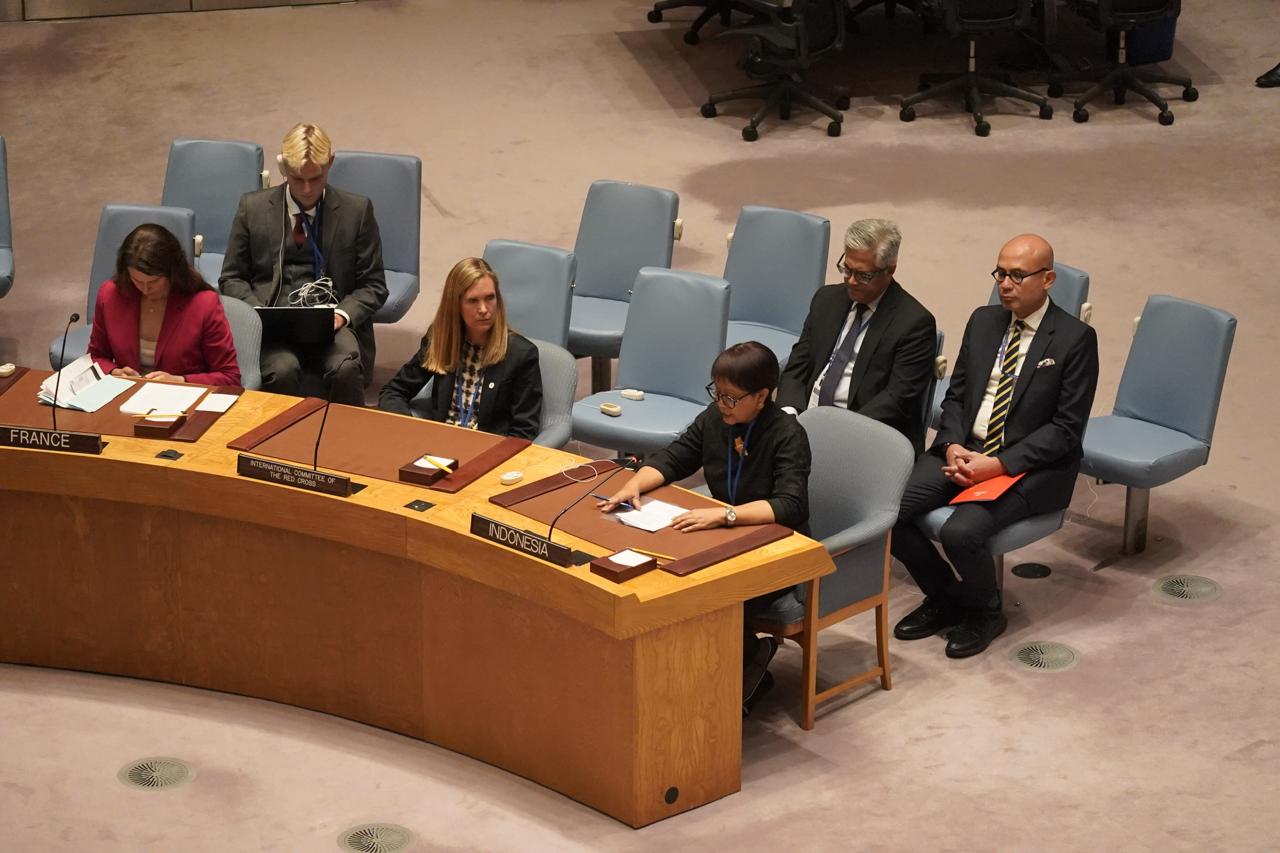 Menlu Retno menegaskan