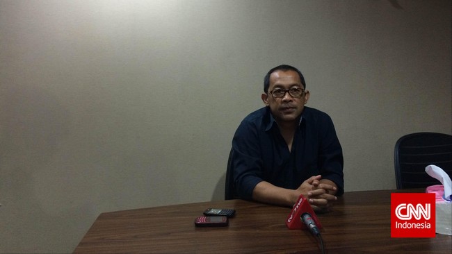 Persebaya Surabaya resmi mengistirahatkan Aji Santoso dari kursi pelatih tim Bajul Ijo