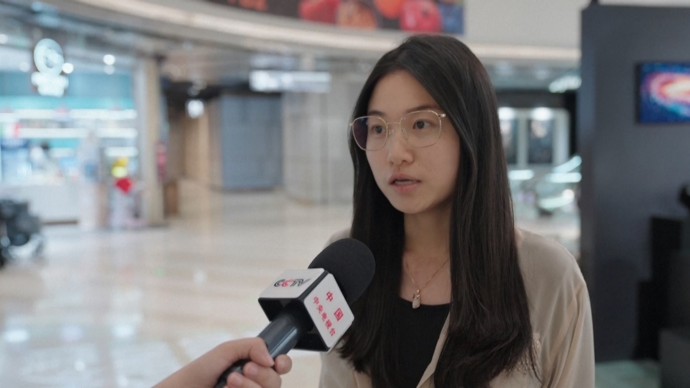 Toko itu telah muncul sebagai strategi penjualan yang populer di kalangan pengecer yang menyasar konsumen muda dan menjadi pendorong signifikan peningkatan konsumsi